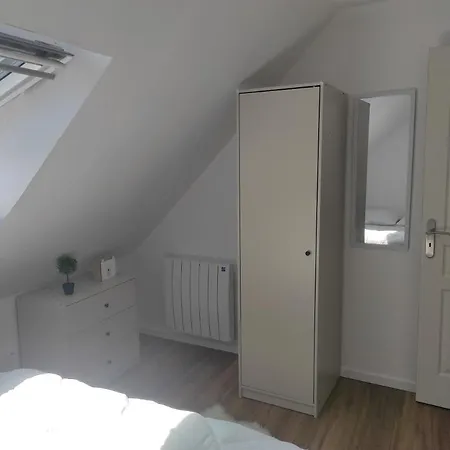 De Terophey & Kena Nyaraló